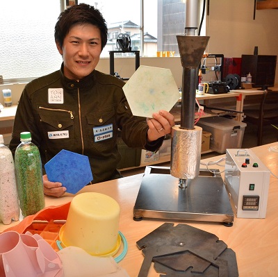 トンカンテラス